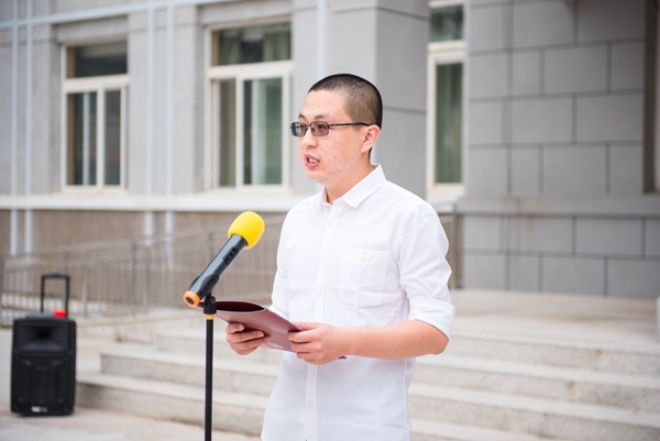 学生代表2017级草学专业张旭虎发言.JPG